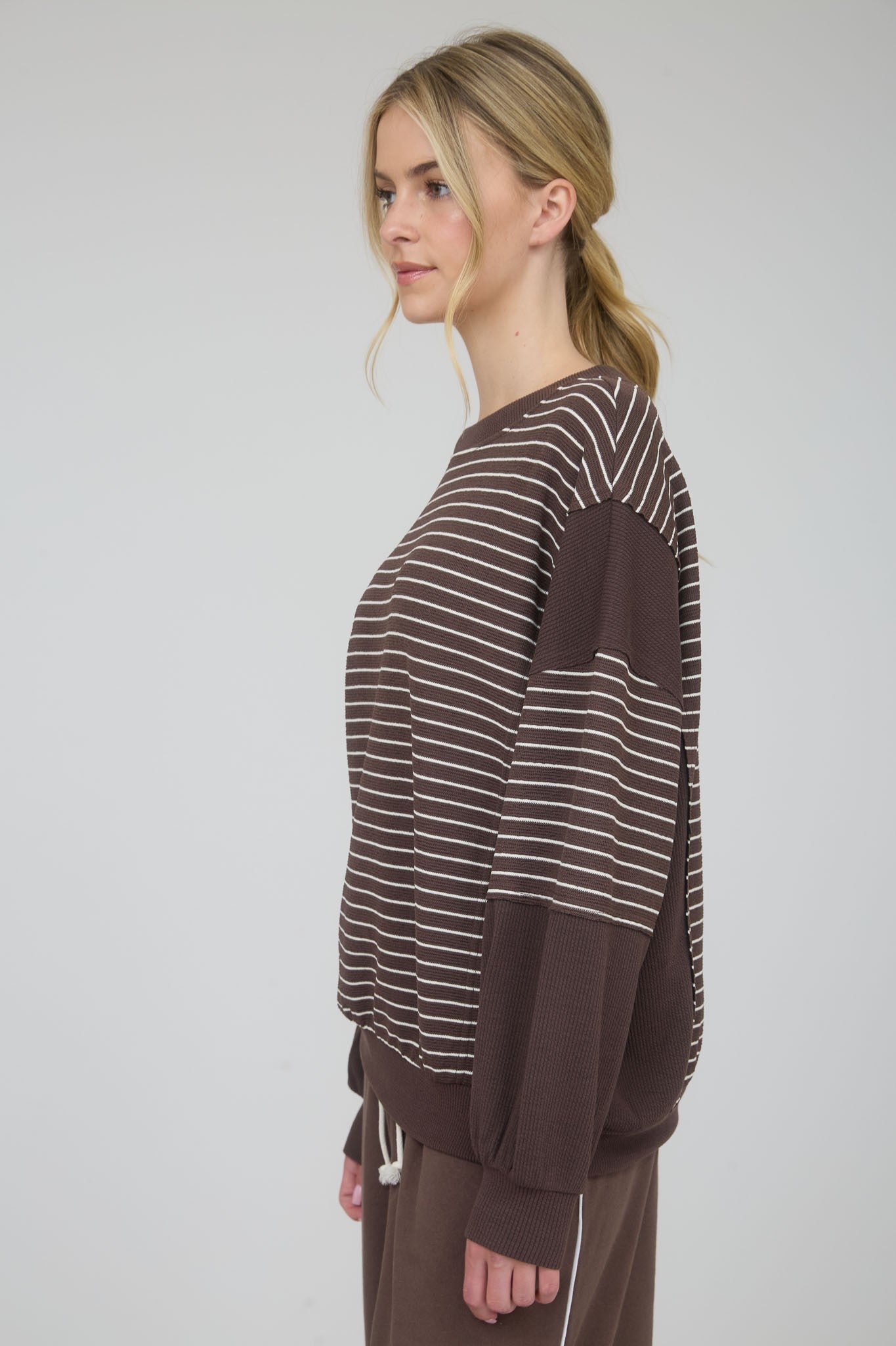 Contrast Stripe Raw Edge Long Sleeve - Brown