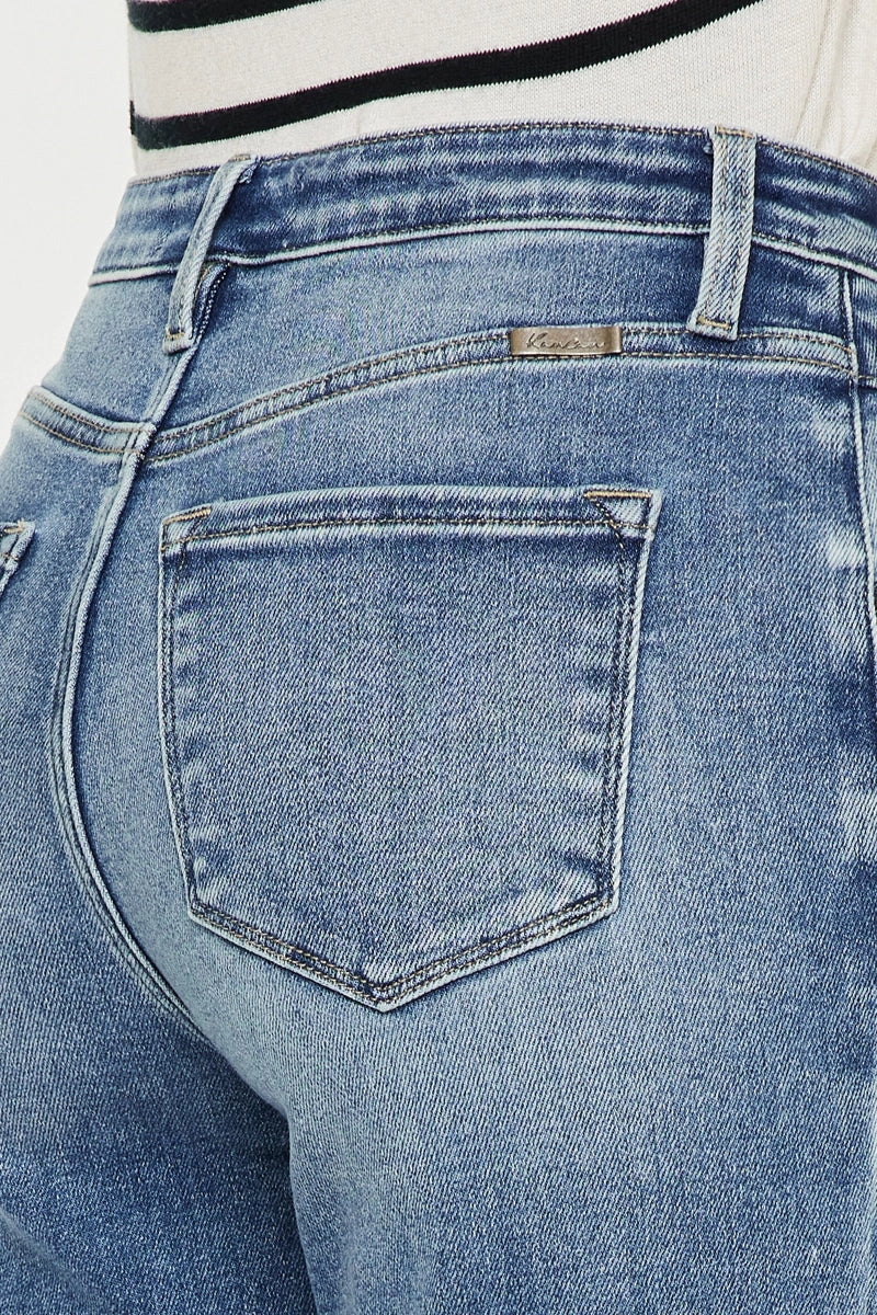 Sutton HR Slim Straight KanCan Jeans