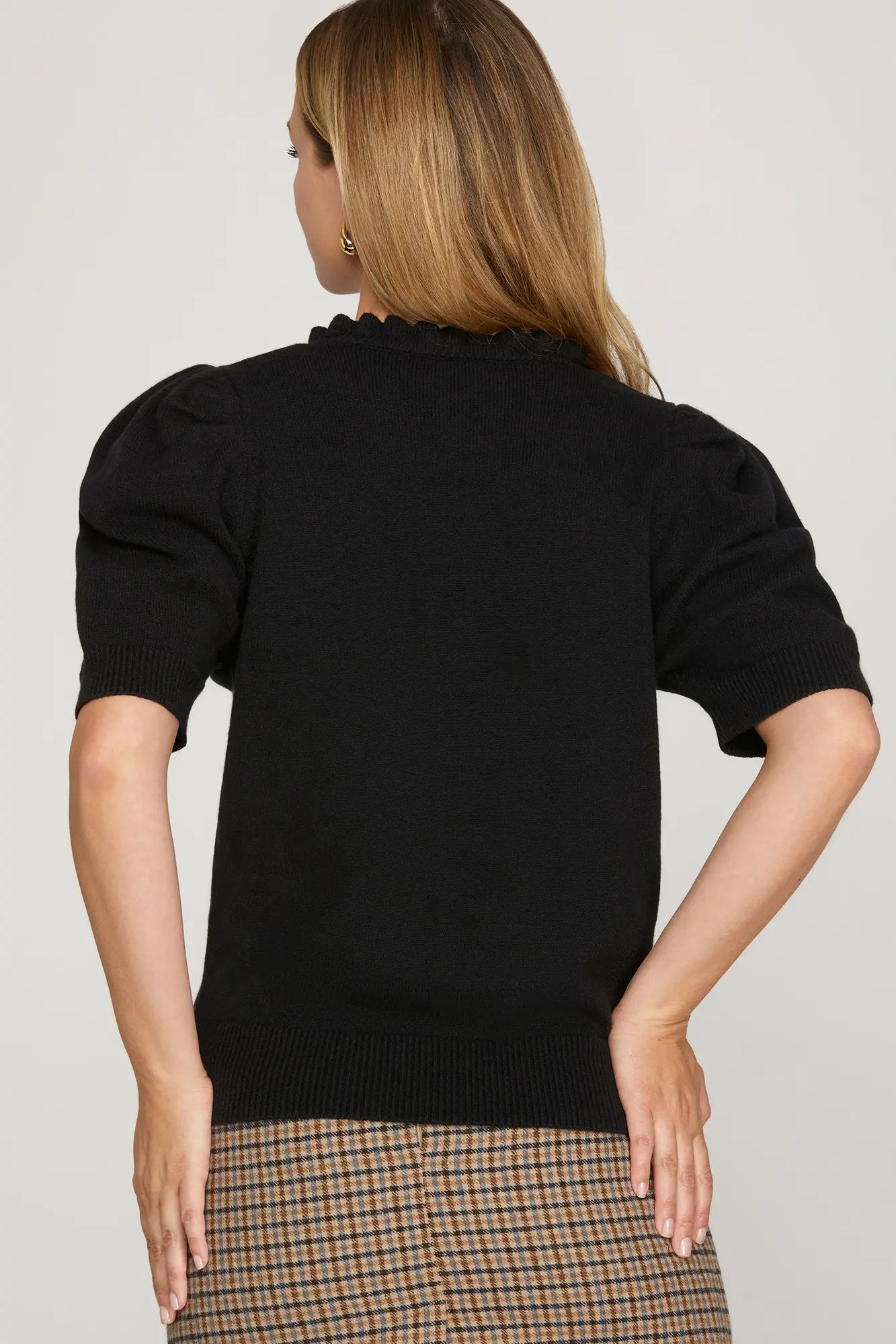 Short Puff Sleeve Ruffled Neck Sweater - Black