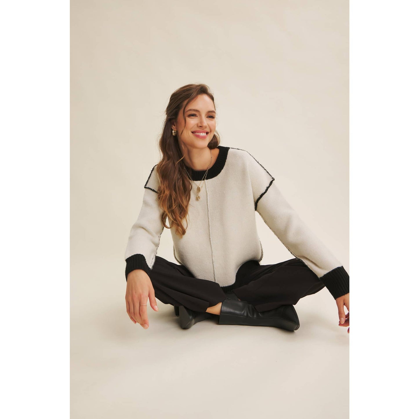 Soft Round Neck and Contrast Detail Sweater - Cream/Black