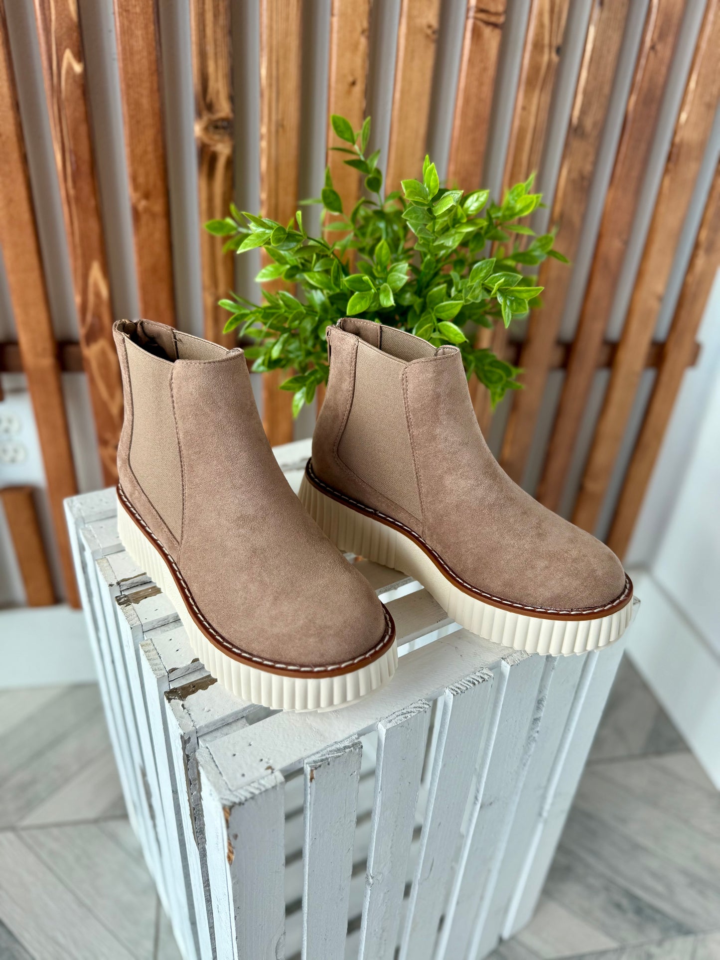 Pierre Dumas Sweet Ankle Boot - Taupe