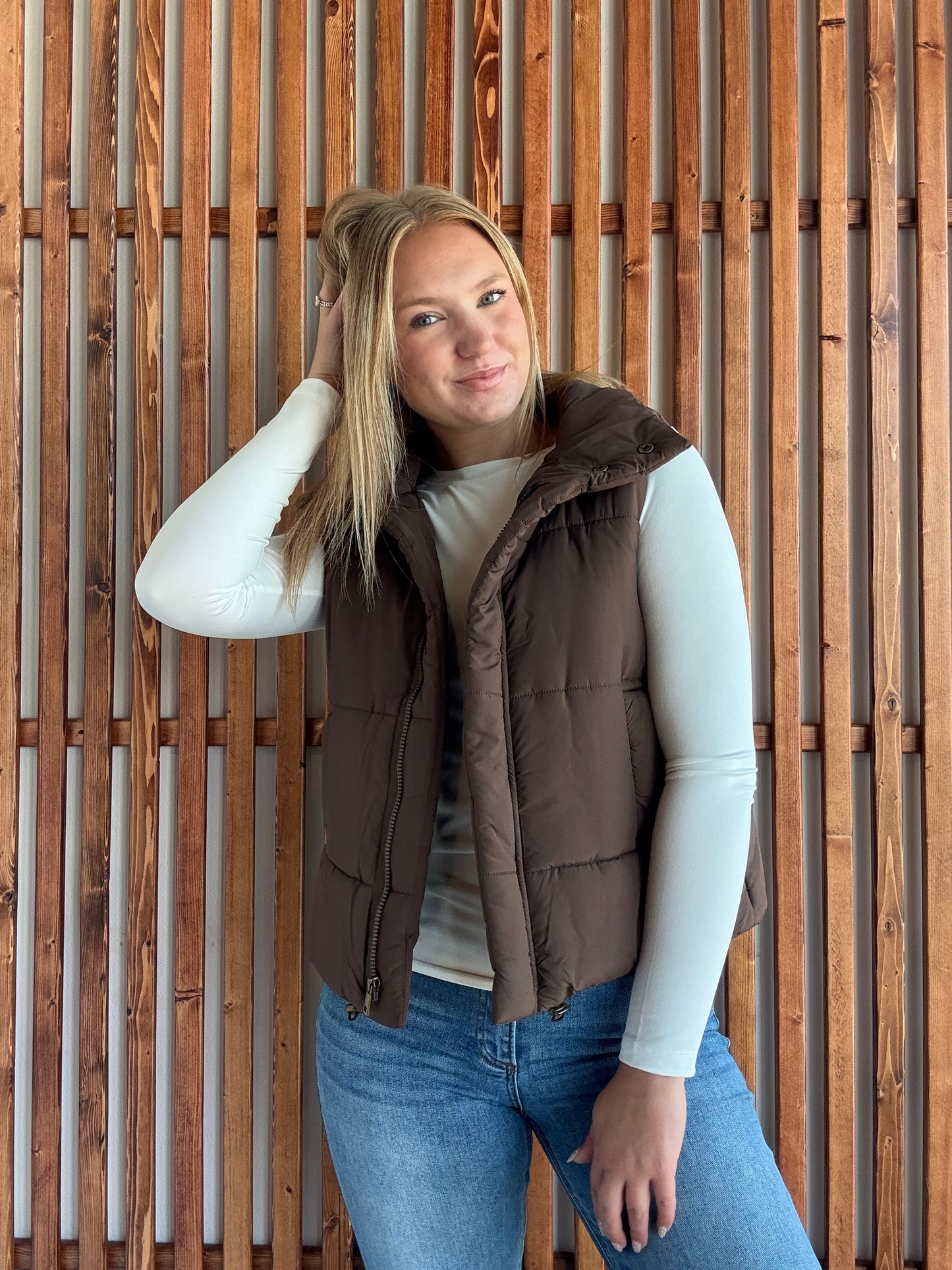 High Neck Puffer Vest - Brown