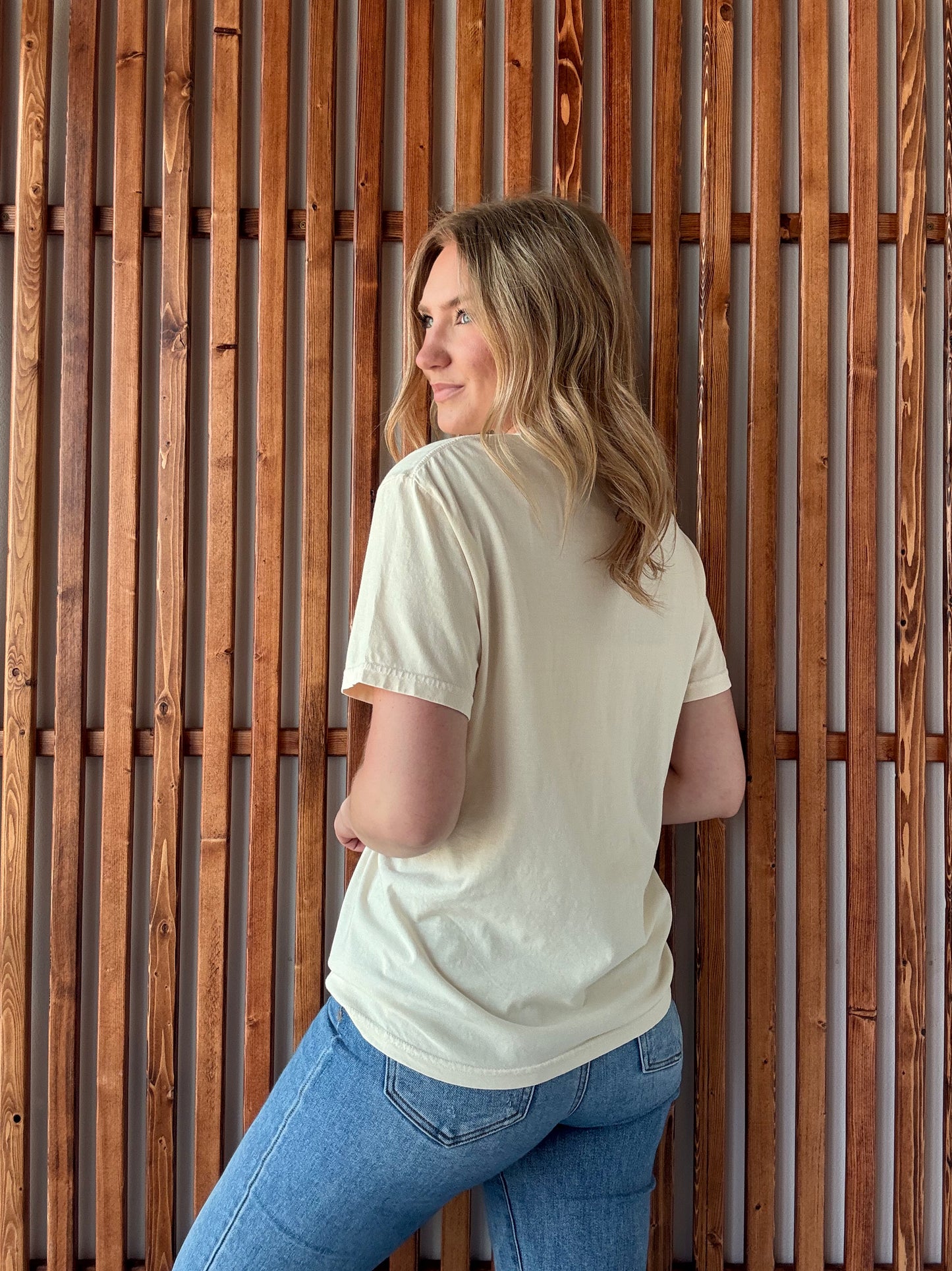 Iowa Distressed Tee - Cream