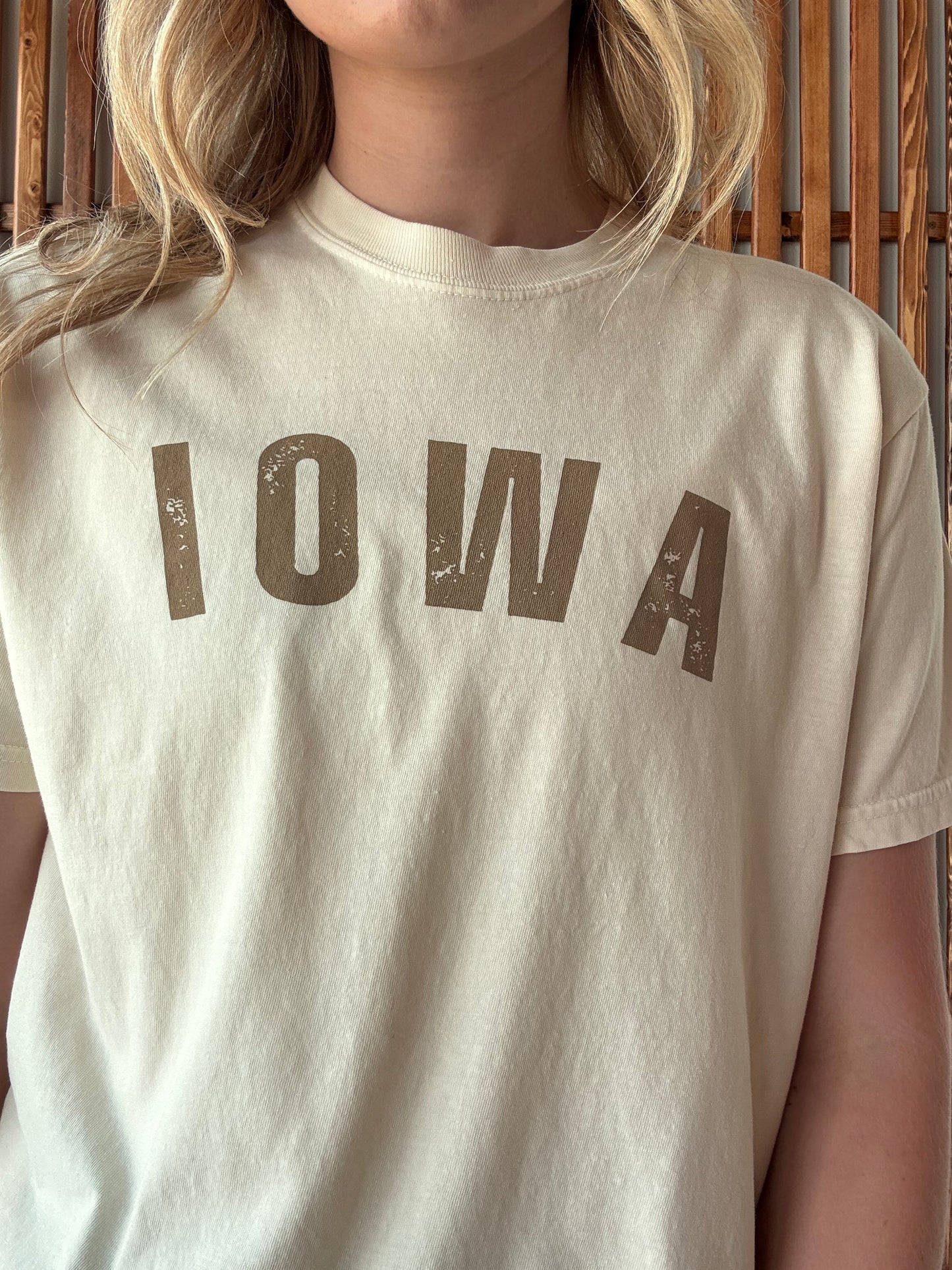 Iowa Distressed Tee - Cream