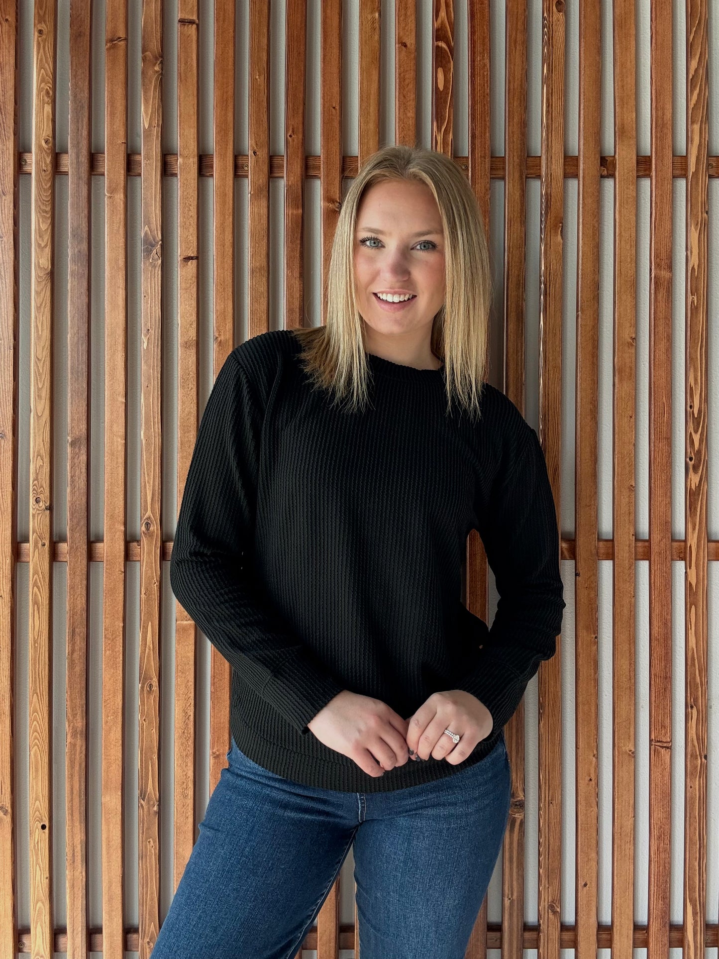 Ribbed Round Neck Long Sleeve - Black