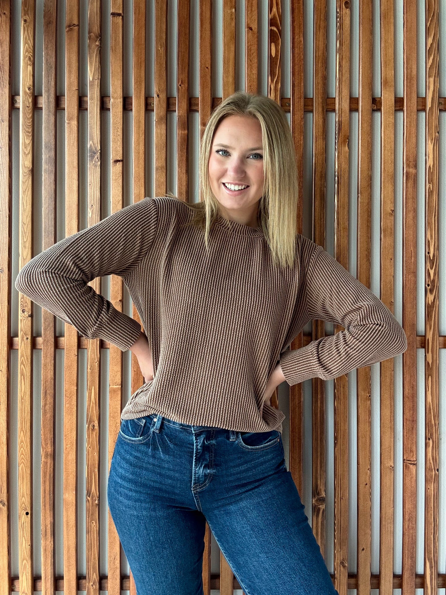 Ribbed Round Neck Long Sleeve - Brown