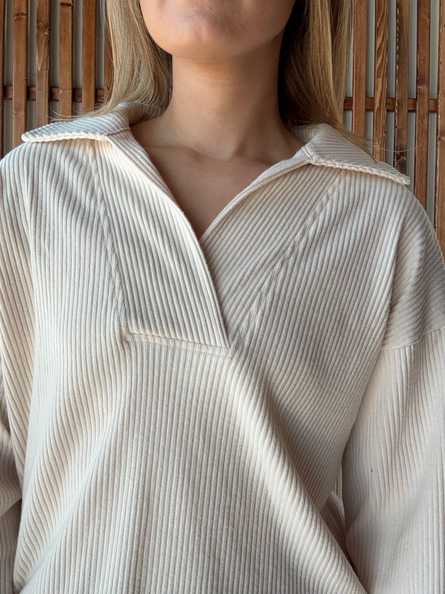 Ribbed Knit Collared Pullover Top - Ecru