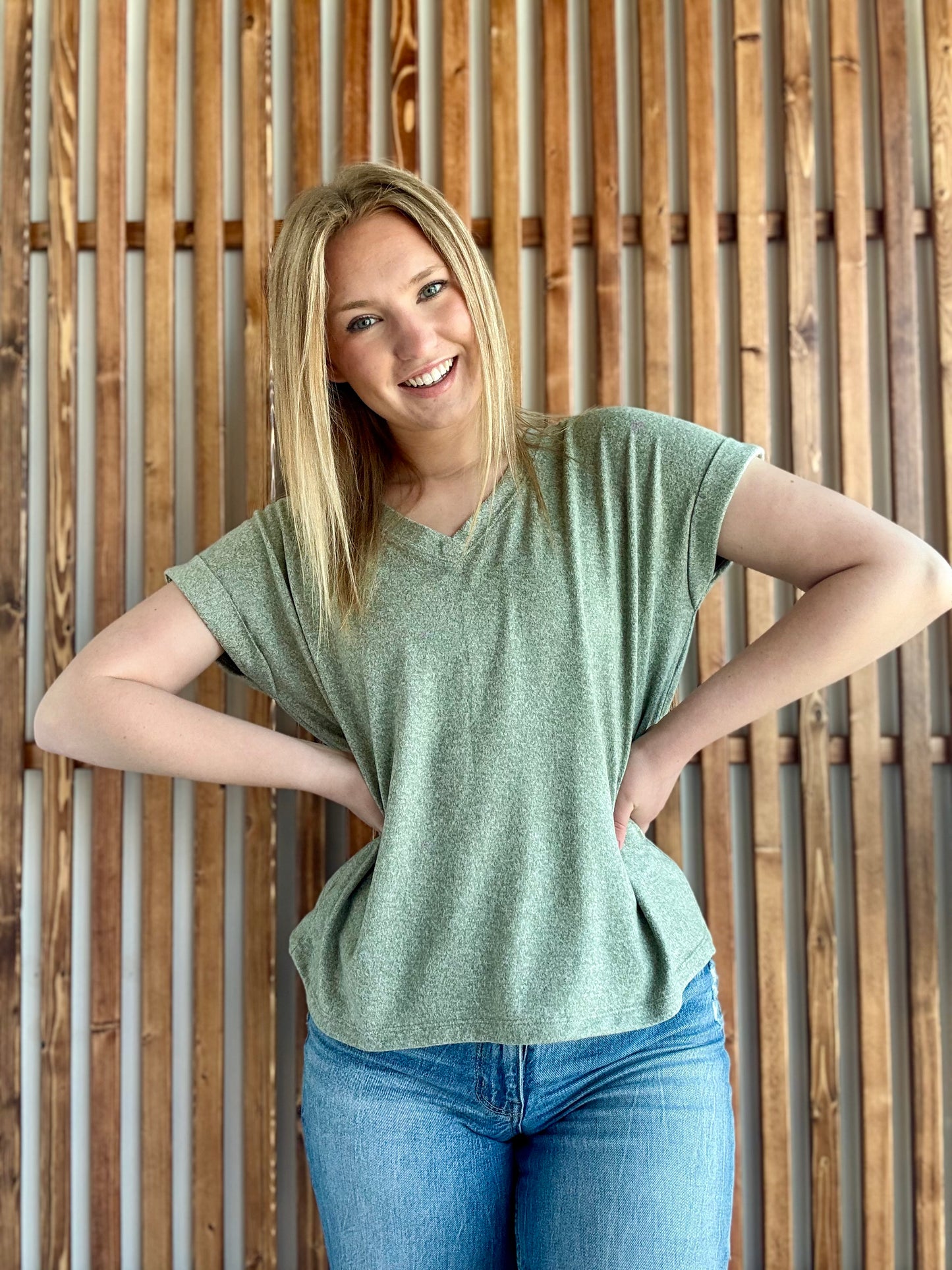 Soft Melange Hacci V-neck Tee - Light Olive