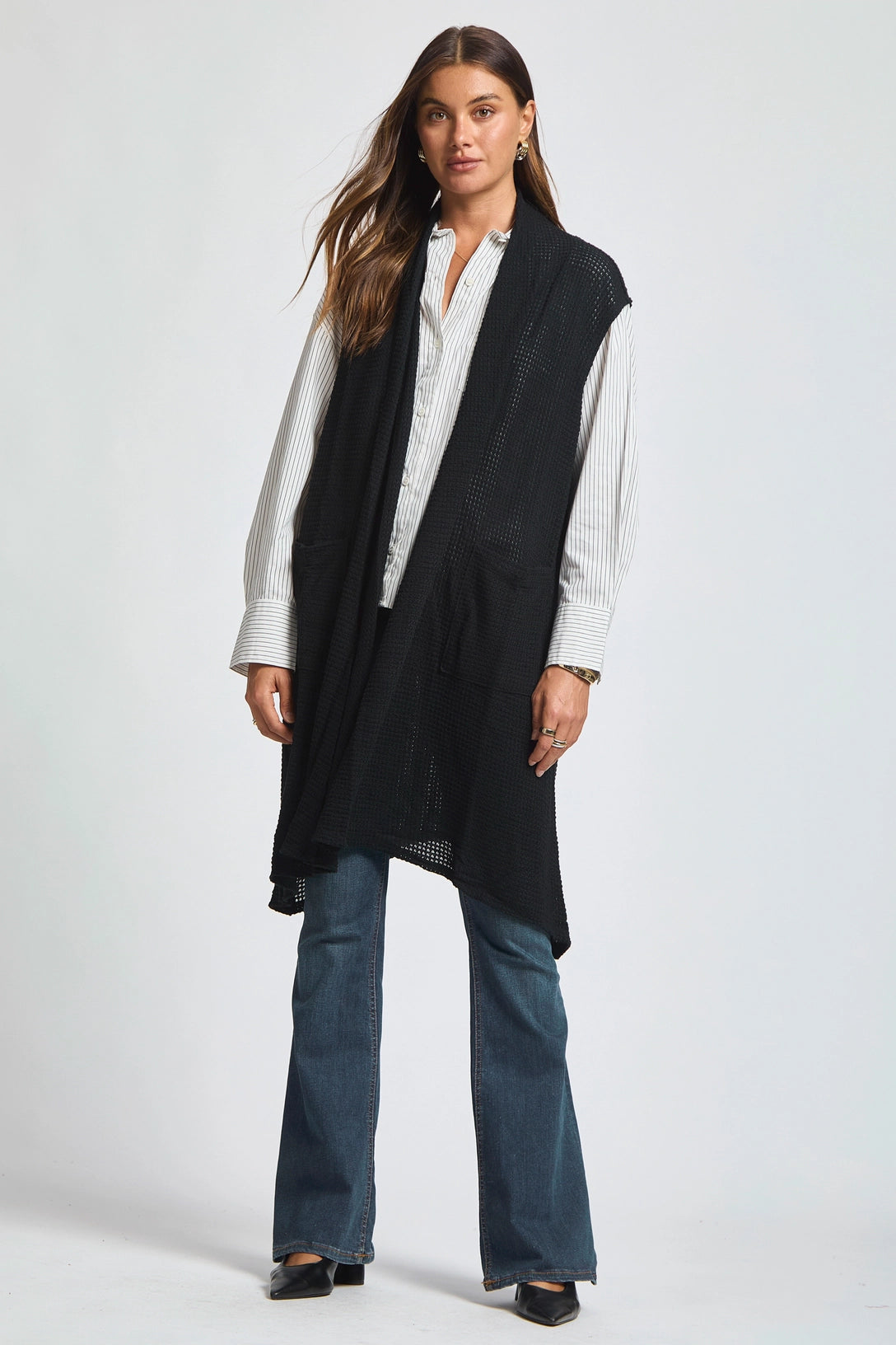 Sleeveless Crochet Midi Vest Cardigan - Black