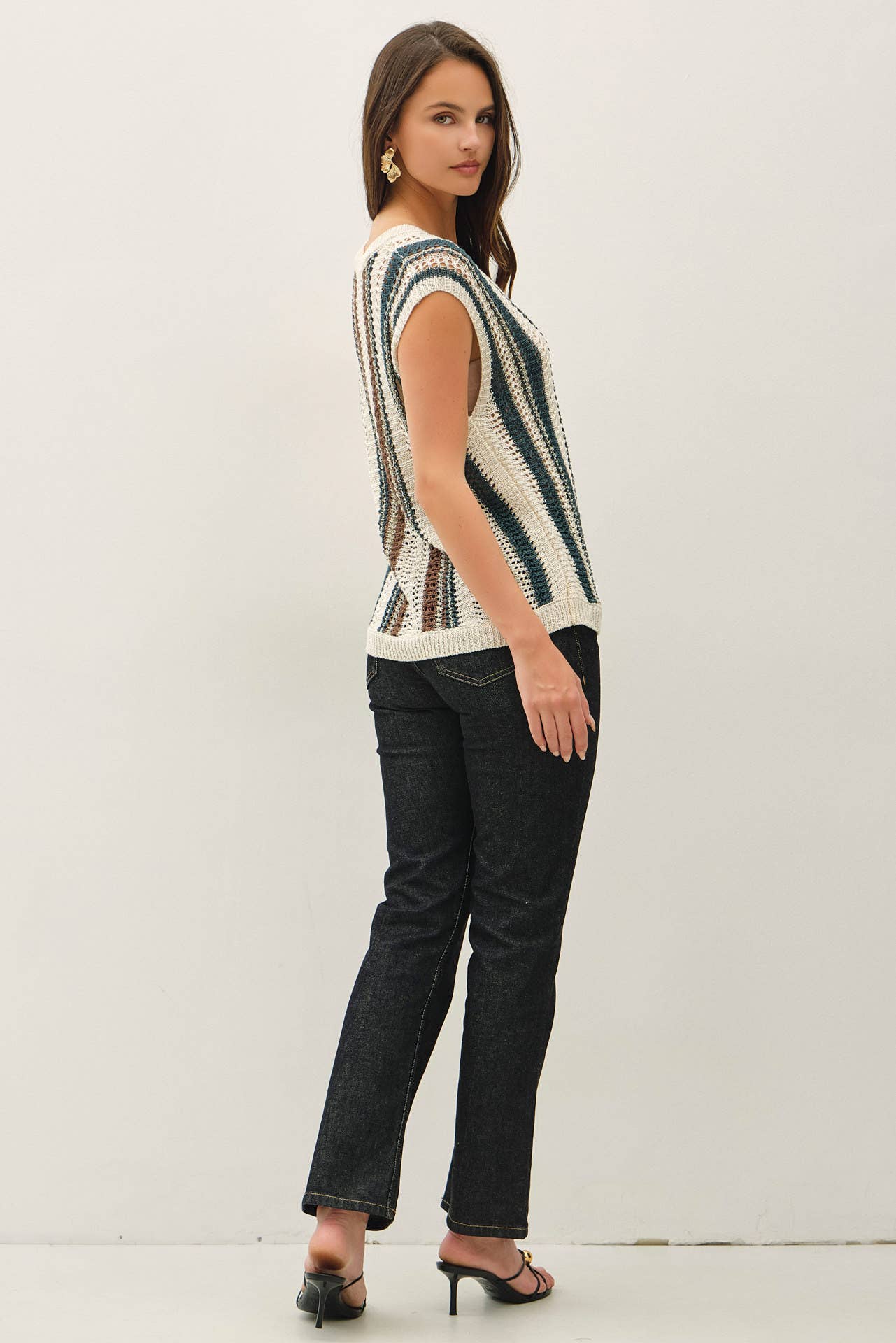 VERTICAL STRIPED HAND CRAFT CROCHET VEST