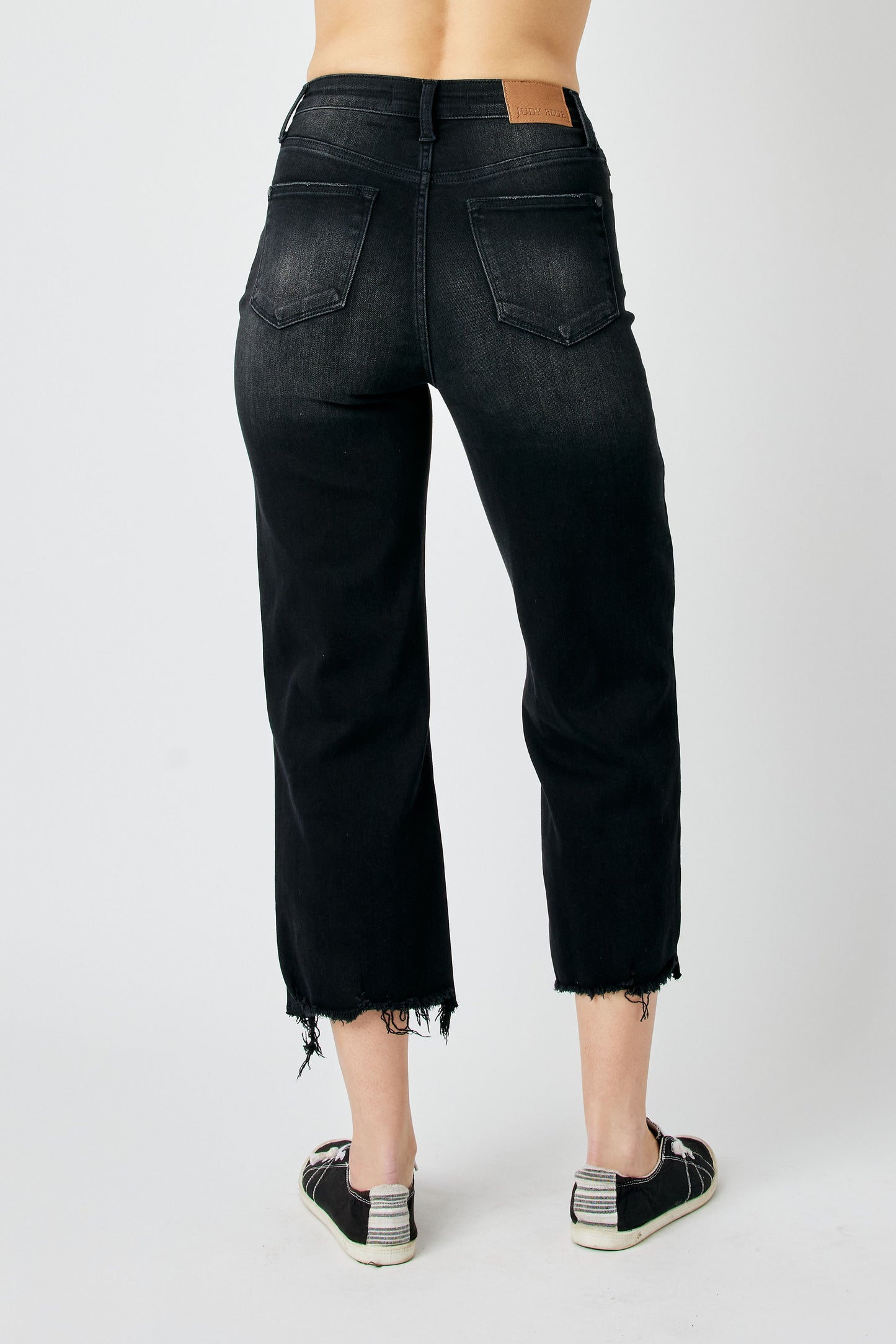 Destroy Raw Hem Crop Wide - Black