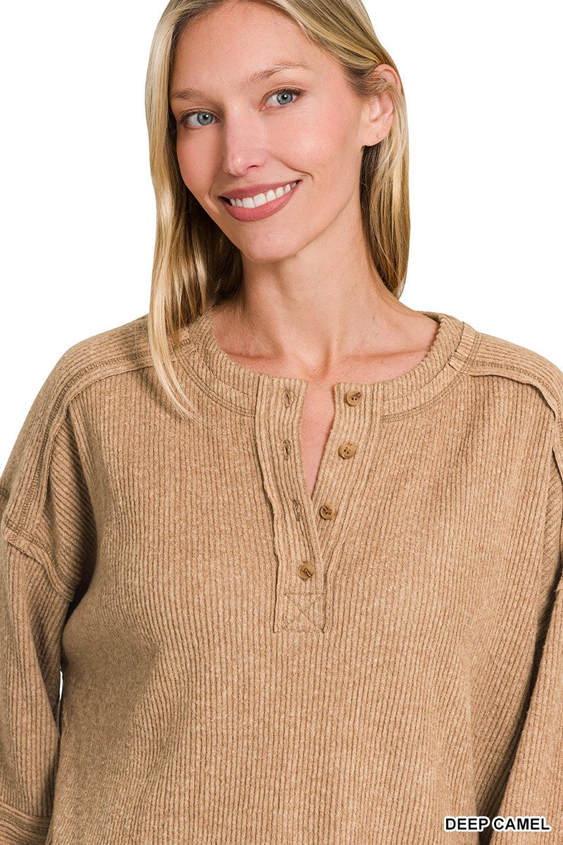 Ribbed Hacci Melange Henley Sweater - Deep Camel