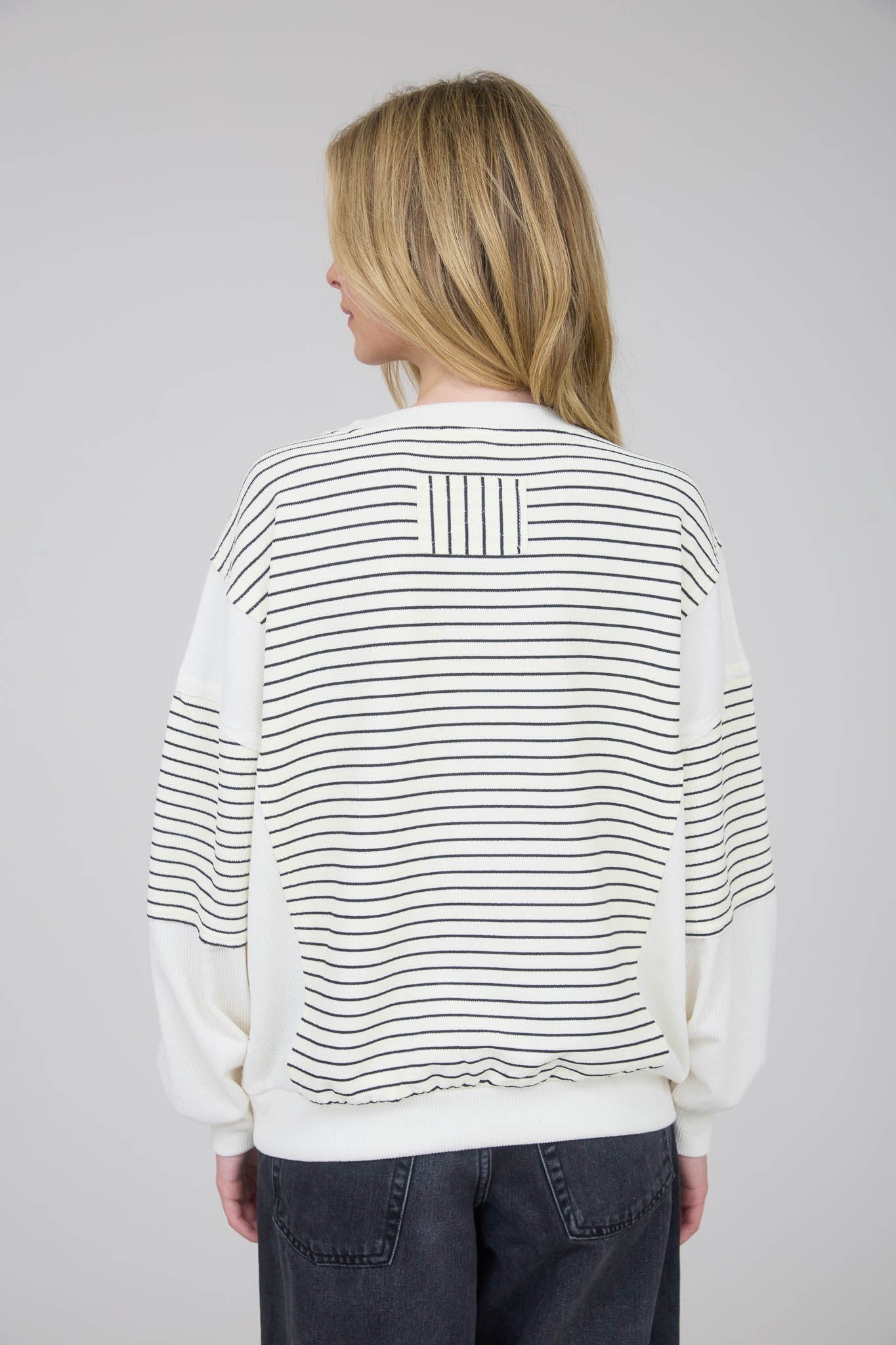 Contrast Stripe Raw Edge Long Sleeve - Ivory