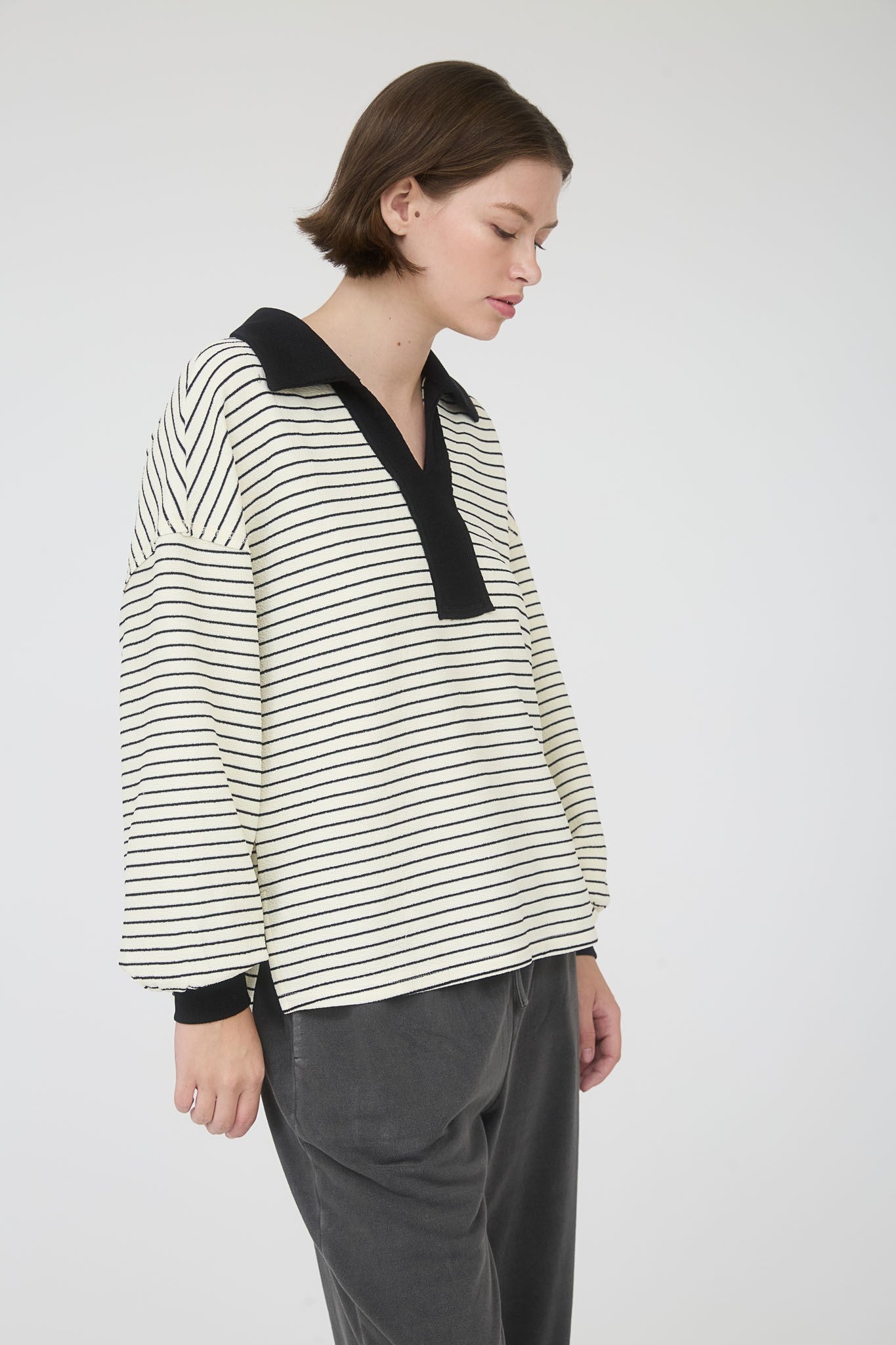 Contrast Collar Stripe Long Sleeve - Ivory