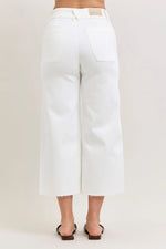 Cora HW Wide Crop Patch Pocket Judy Blue Jeans