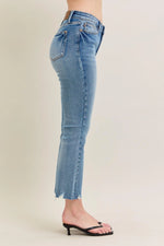 Eden MR Vintage Wash Destroy Hem Kick Flare Judy Blue Jeans