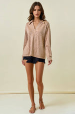 Two-Tone Ribbed Pullover W/ Round Pocket