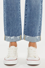 Sutton HR Slim Straight KanCan Jeans