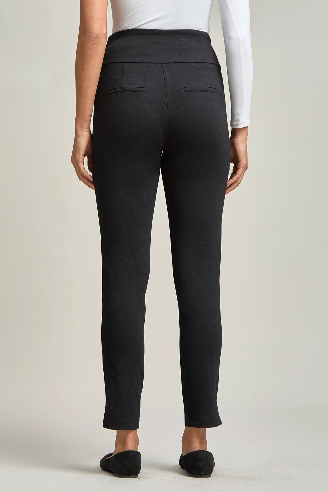 Magic High Waisted 28" Skinny Pants - Black