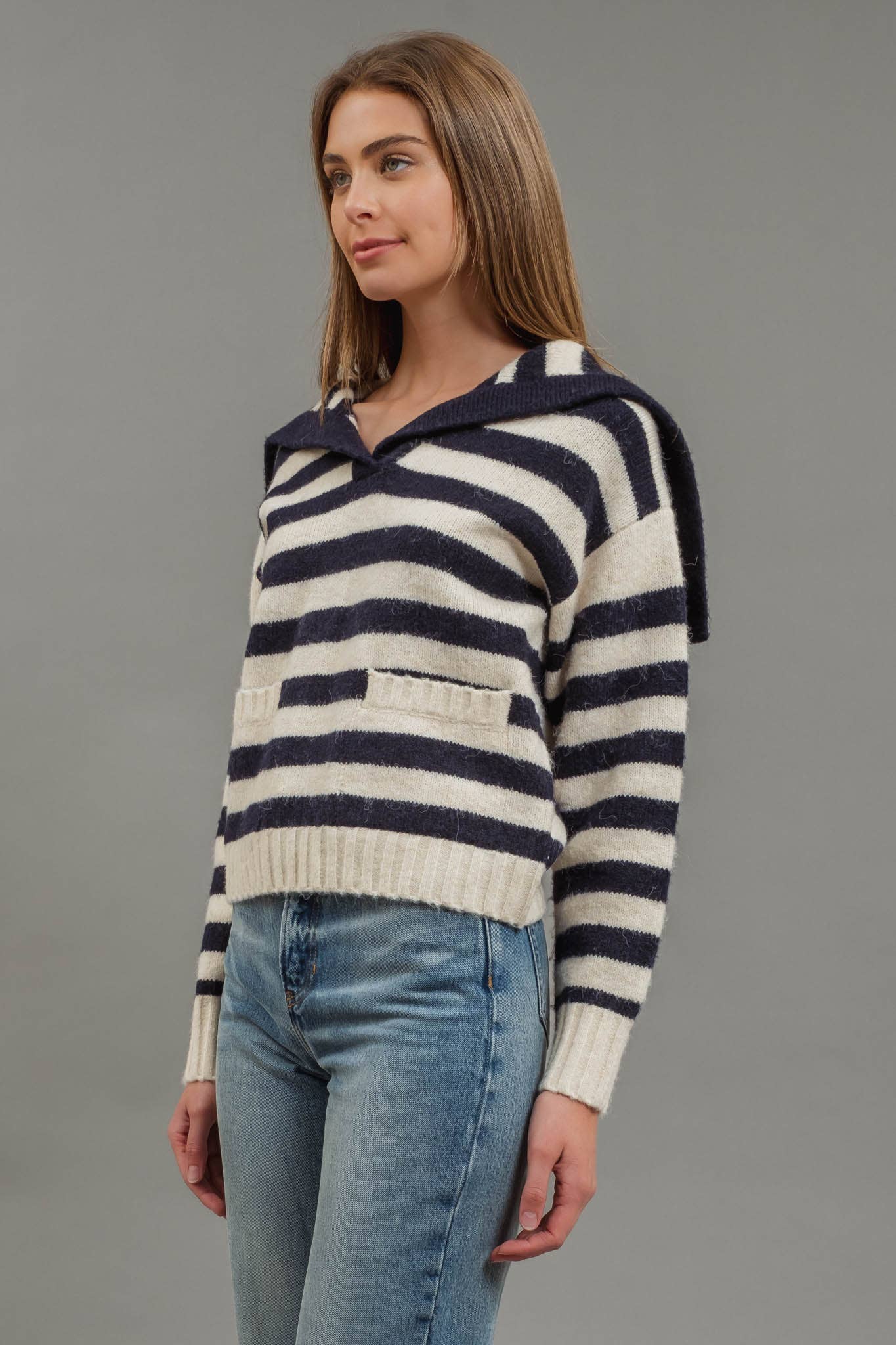 STRIPE SAILOR COLLAR KNIT SWEATER: NAVY