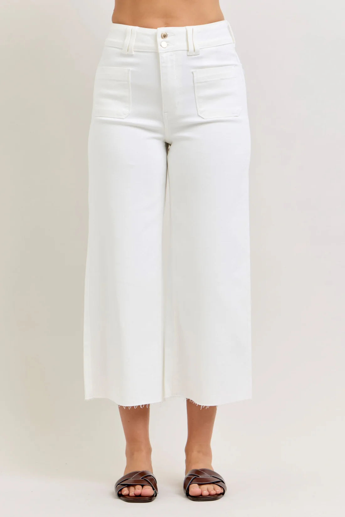 Cora HW Wide Crop Patch Pocket Judy Blue Jeans