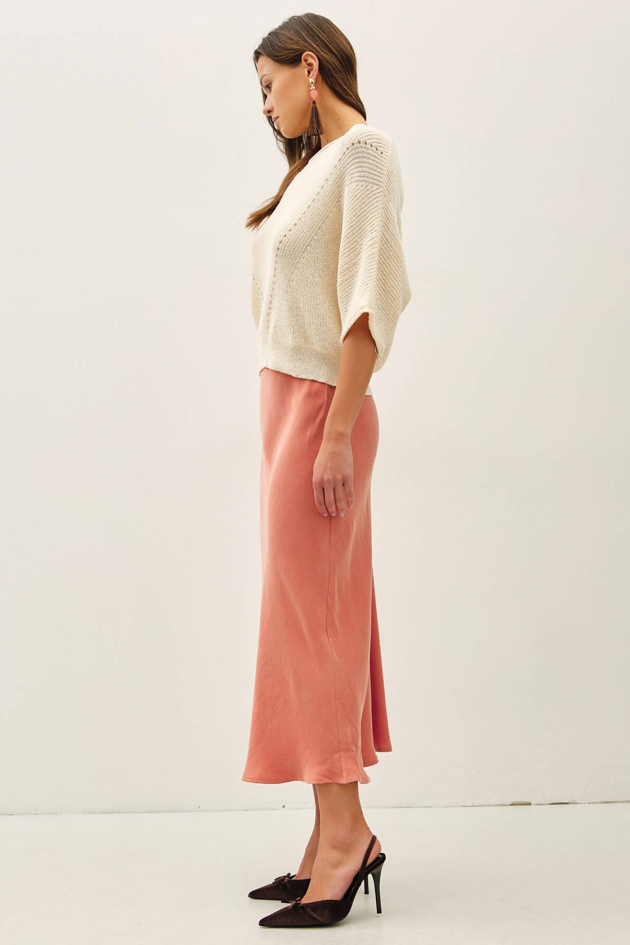POINTELLE DOLMAN SLEEVE SWEATER: CREAM