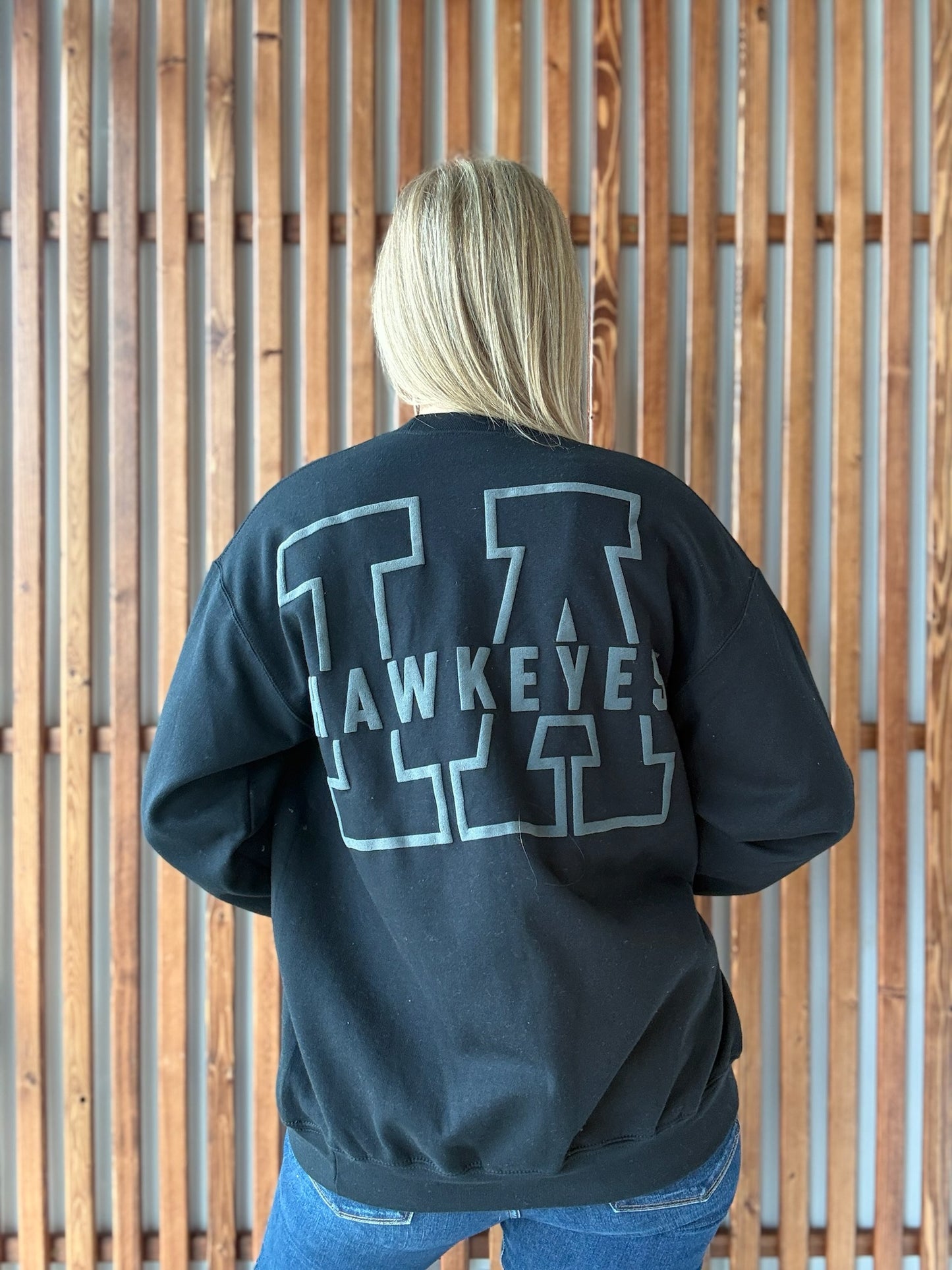 IA Hawkeye Puff Cut Cardi