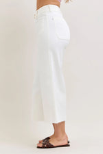 Cora HW Wide Crop Patch Pocket Judy Blue Jeans