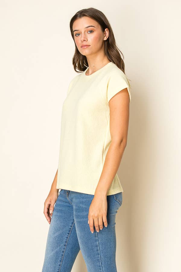 Round Neck Cloudy Knit S/S Top: Banana