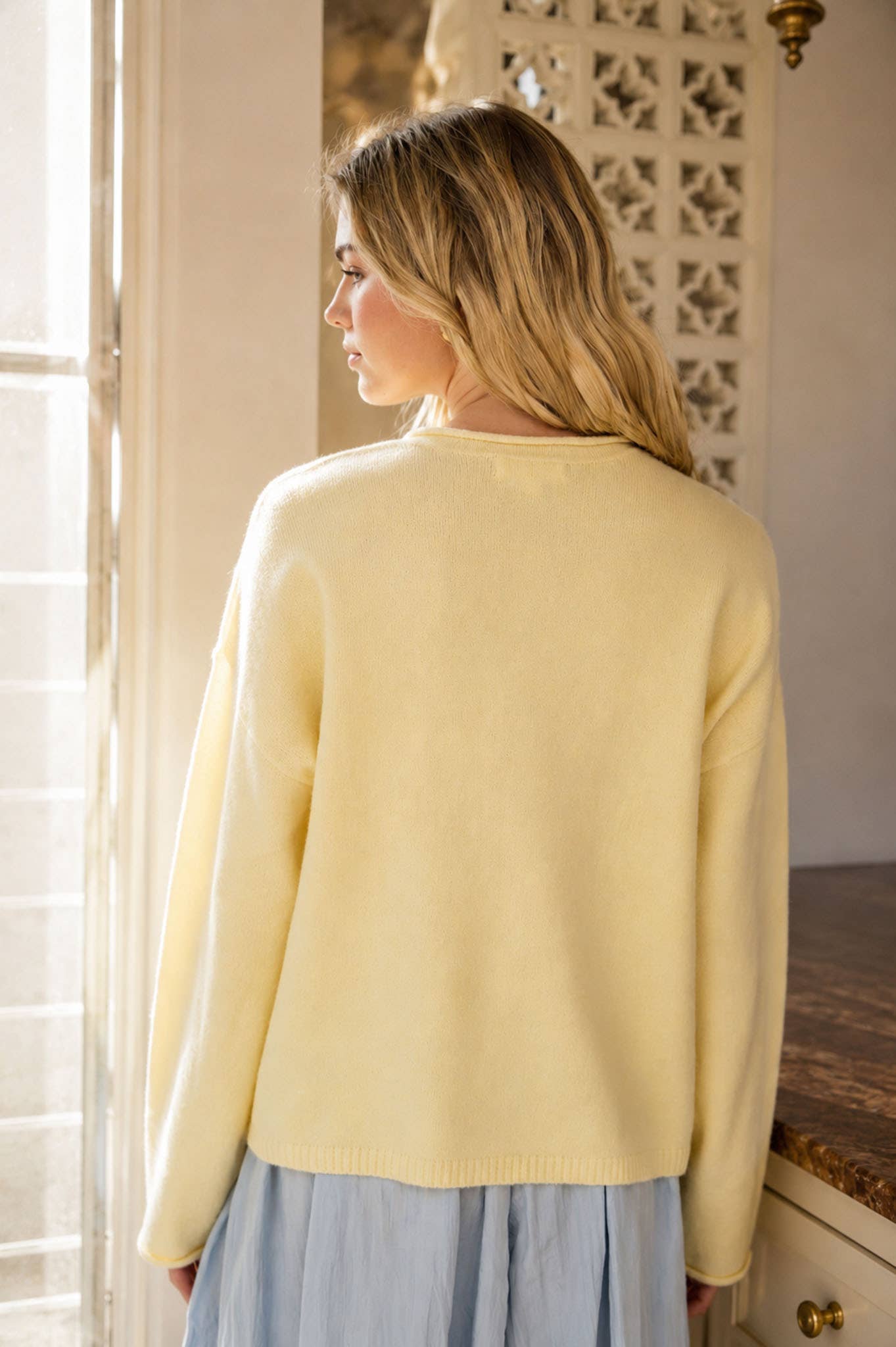 RAW ROLLED EDGE HENLEY RELAXED PULLOVER SWEATER : BUTTER YELLOW