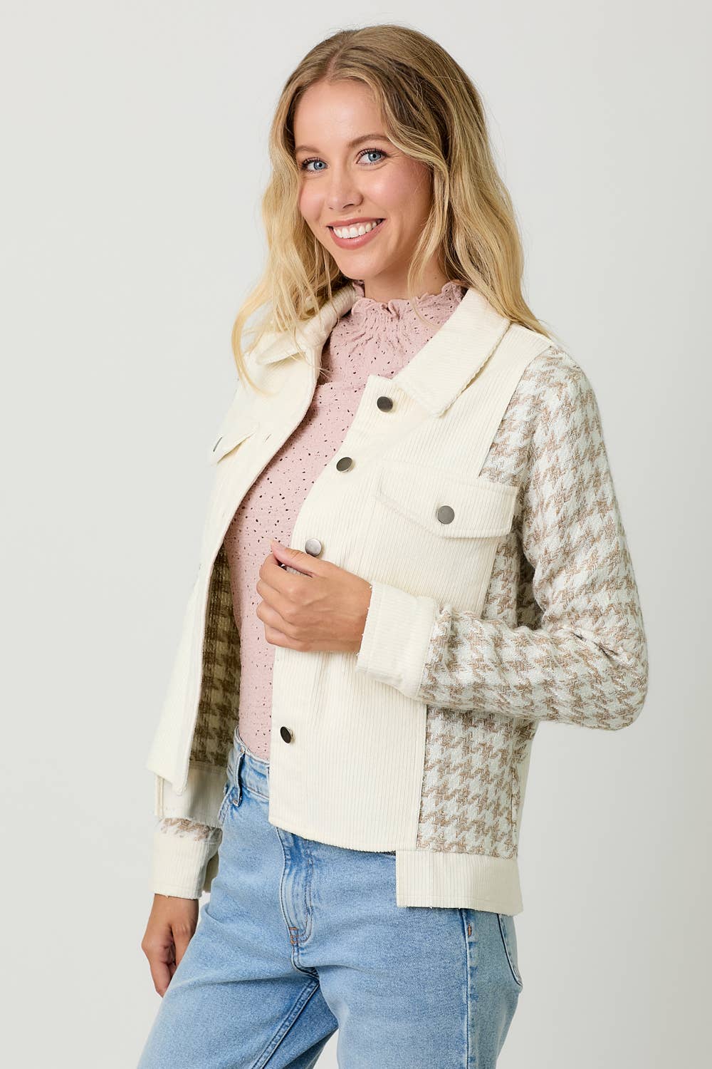 Houndstooth Sleeve Corduroy Jacket: Ivory/Oat