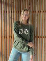 Floral Iowa Sweatshirt With Pocket: Olive