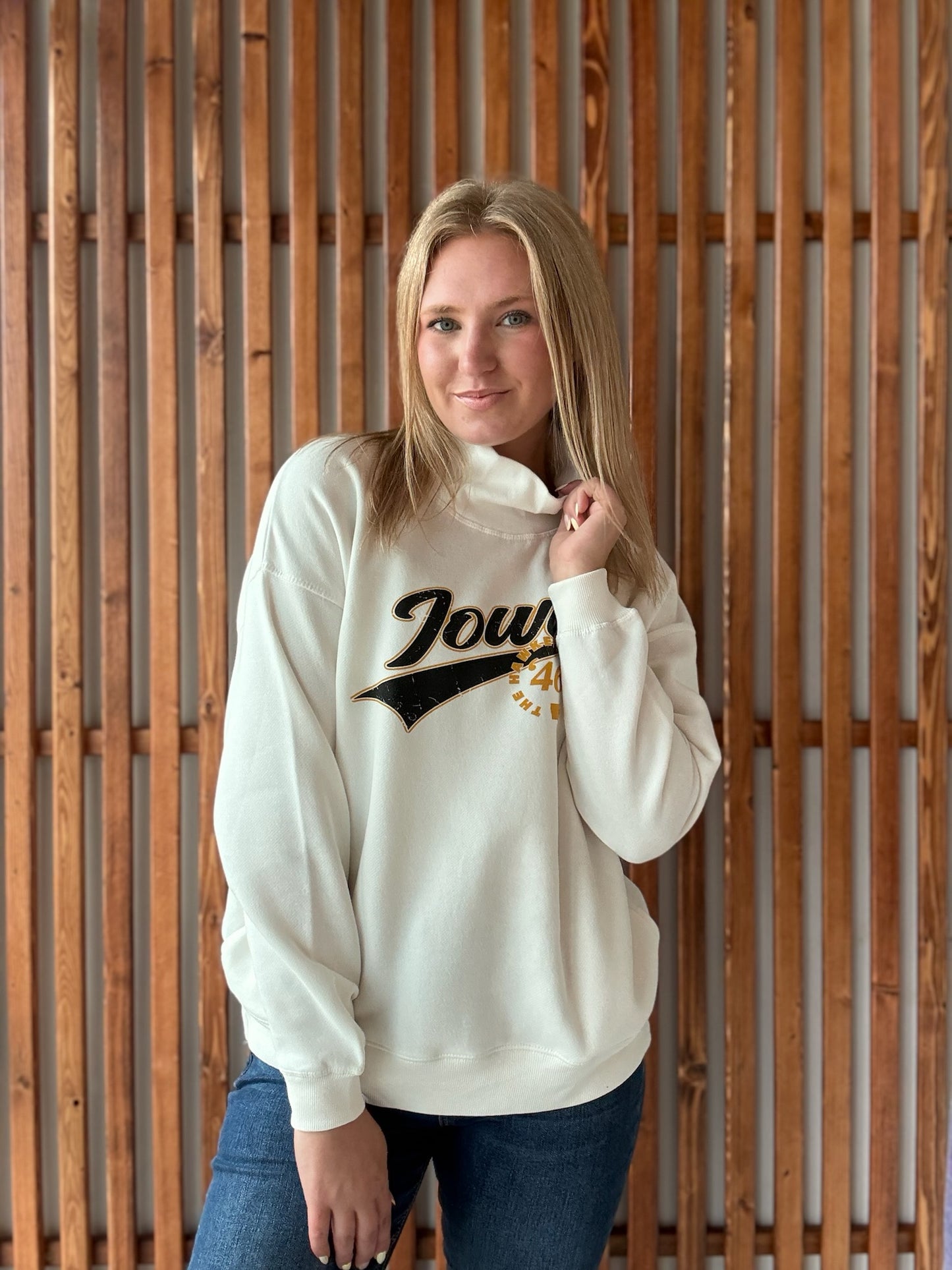 Est 1846 Iowa Script Mock Neck