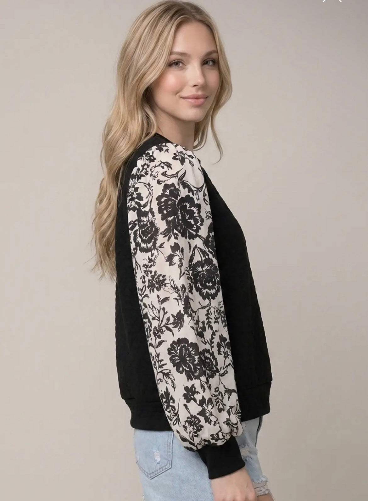 Quilted top with Floral Sleeves
