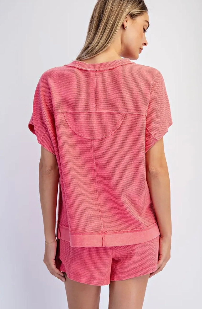 Honey Comb Short Sleeve: Strawberry