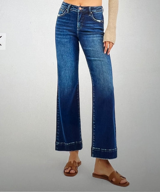 Charlotte TC HR Straight Stretchy Jeans
