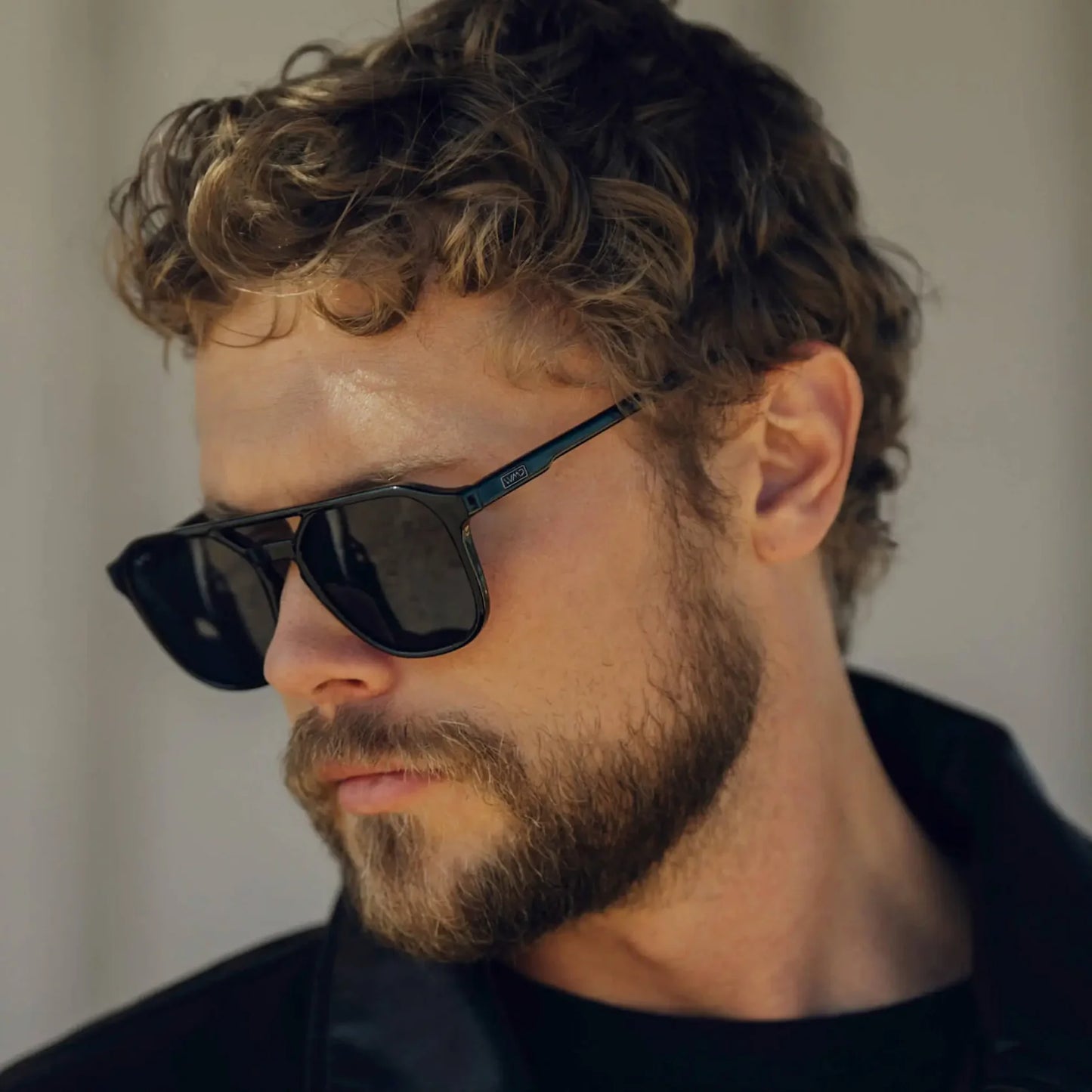 Hunter - Polarized Rectangular Sunglasses: Black / Triple Black Lens