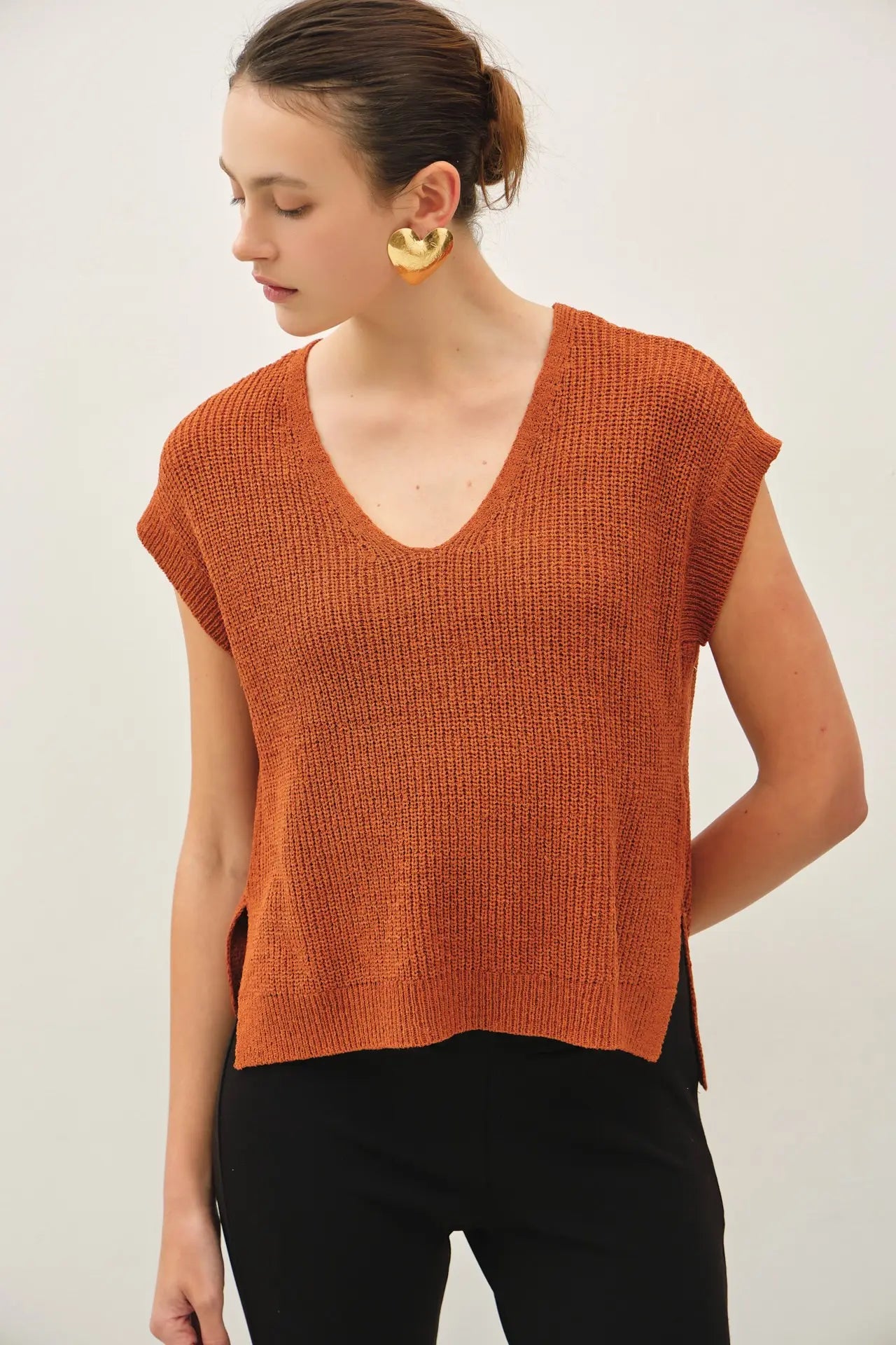 Lightweight Dolman Sleeve V-Neck Sweater - Rust