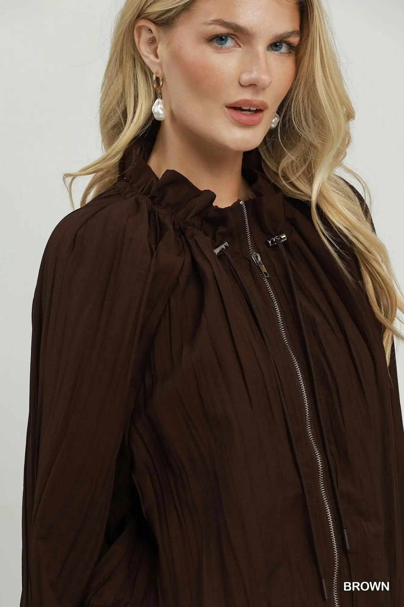 Crinkle Jacket in Chocolate