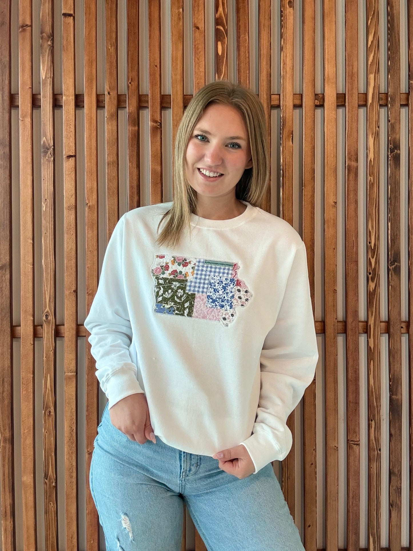 Quilted Patchwork Iowa Sweatshirt - White