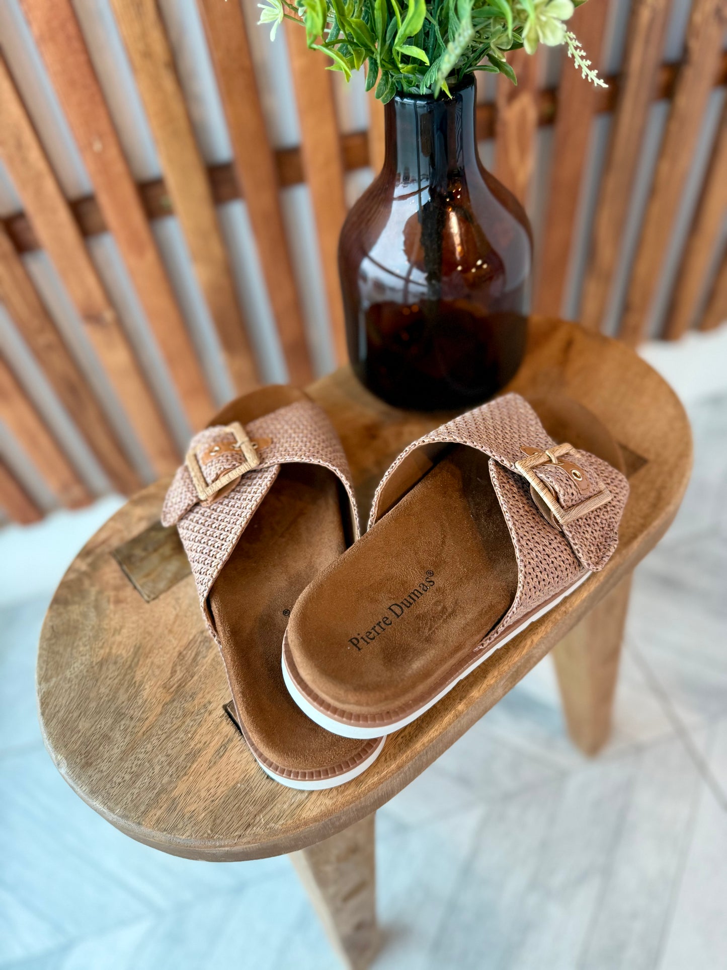 Quinn Sandals - Tan
