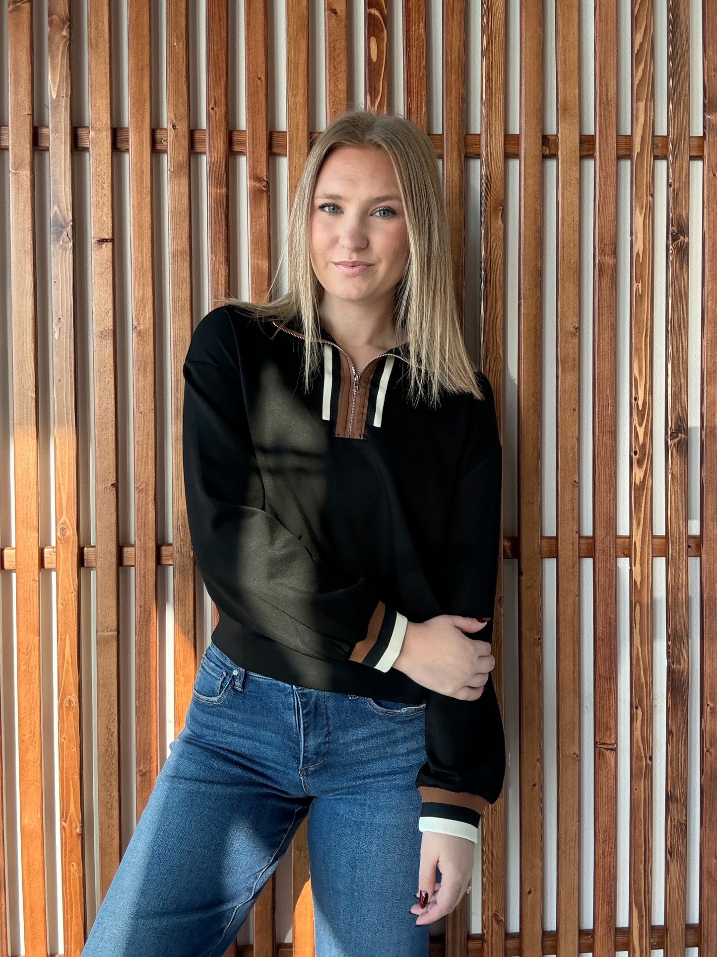 Colorblock Trim Detail Zip Up Sweatshirt - Black