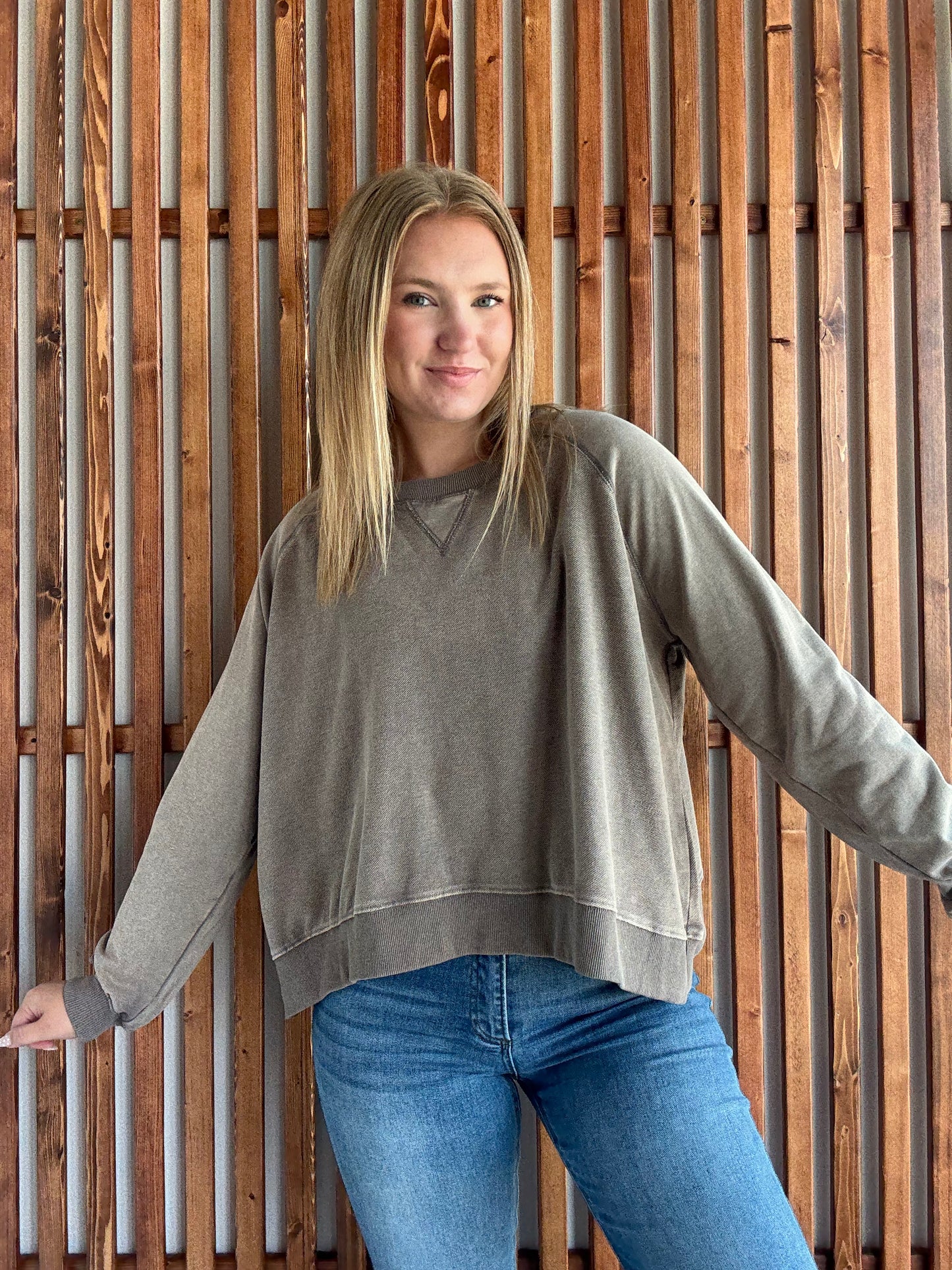 Mineral Wash French Terry Sweatshirt - Mushroom