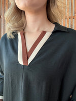 Color Contrast Accent Crinkled Top - Black