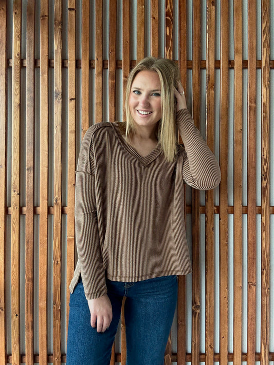 Ribbed Hi-Low V-Neck Long Sleeve - Brown