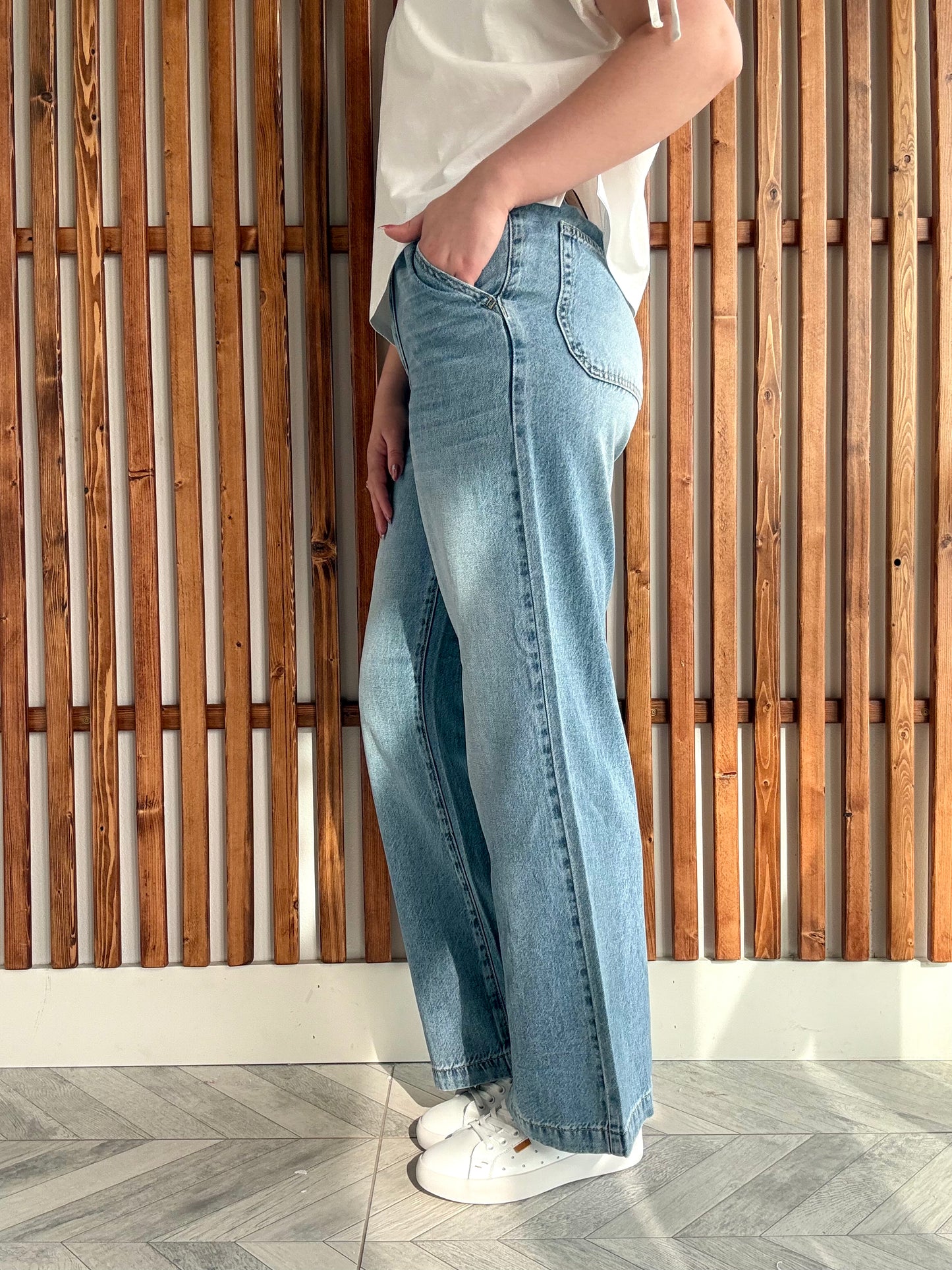 Featherweight Baggy HW Judy Blue Jeans