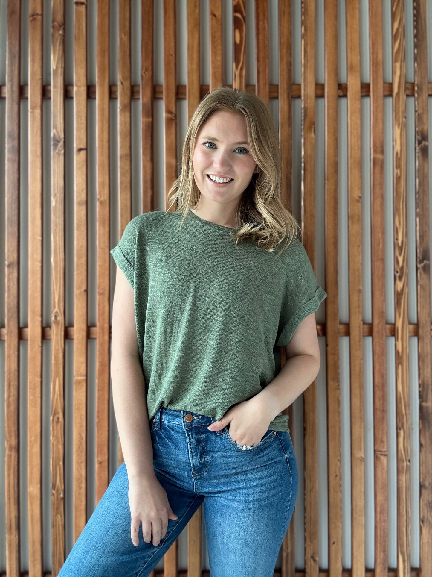Hacci Slub Rolled Up Sleeve Tee - Light Olive