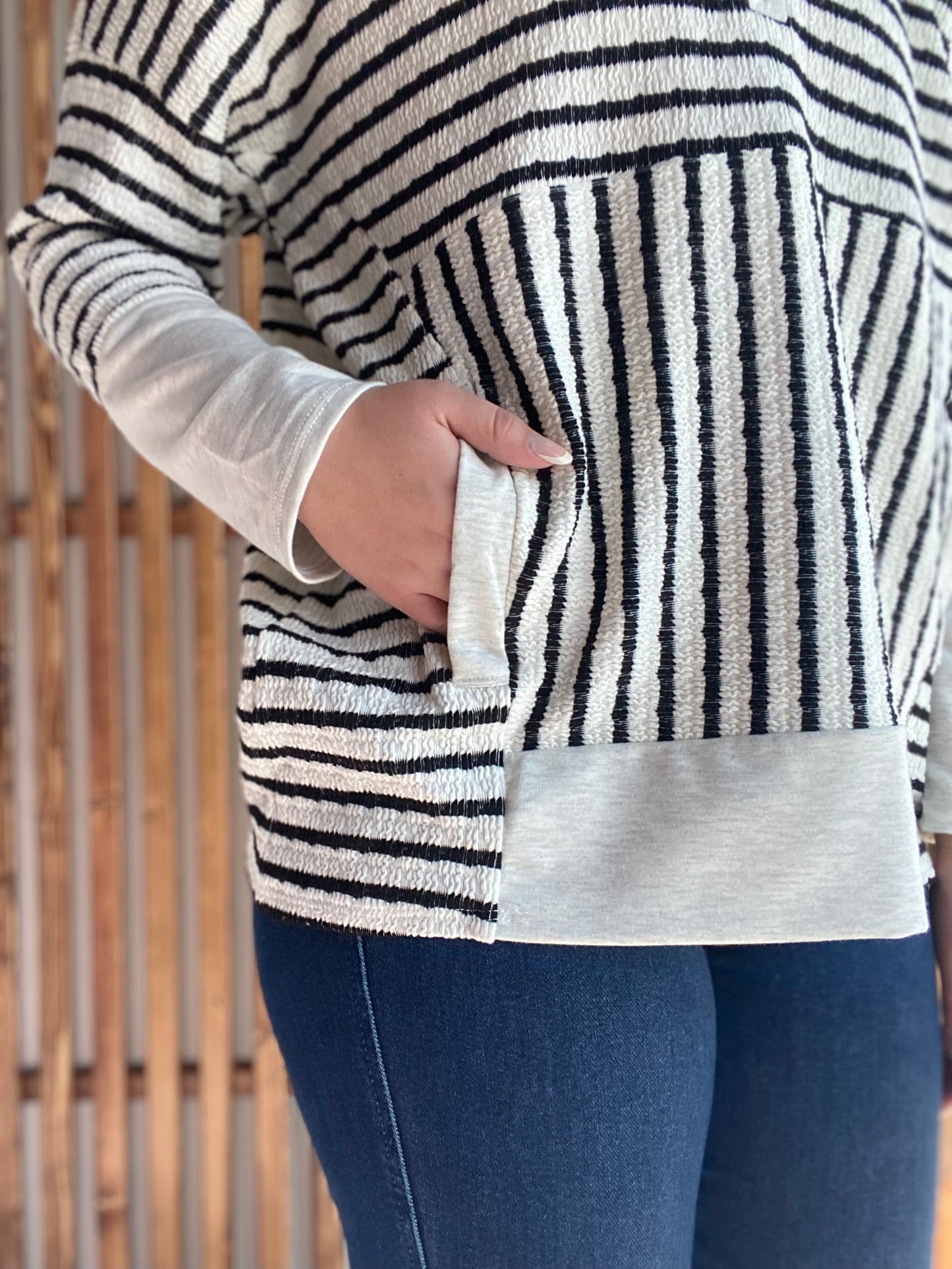 Long Sleeve Stripe/Solid Contrast Hoodie Top