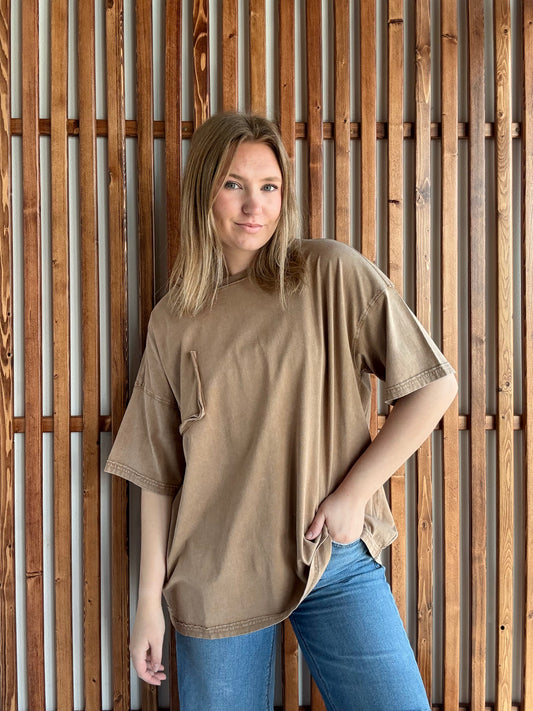 Mineral Wash Cut-Out Pocket Short Sleeve - Cocoa
