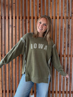 Iowa Exposed Seam Sweatshirt - Olive